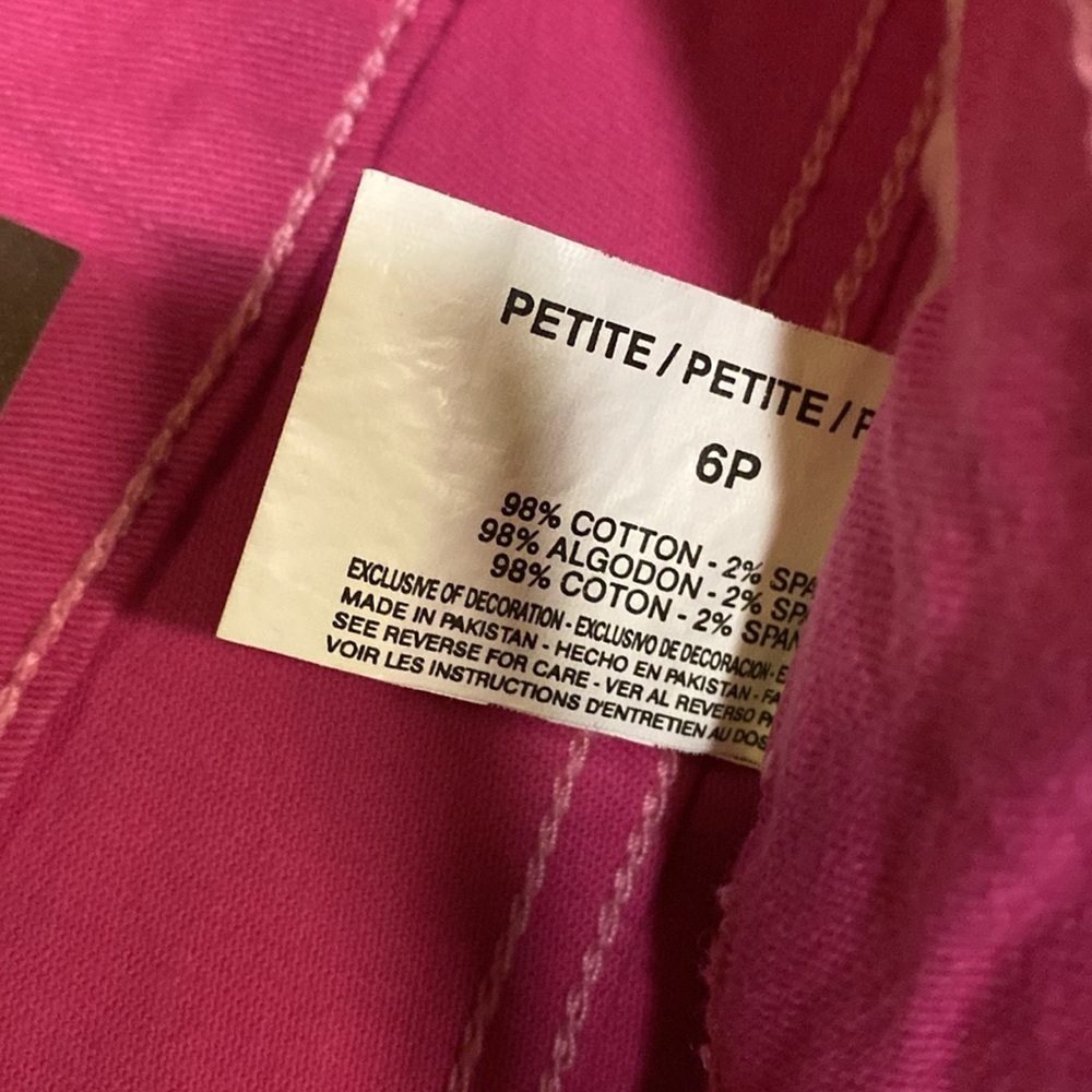 Nine West Vintage Boho Size 6 Denim Magenta Capris Chic & Trendy - Picture 13 of 14